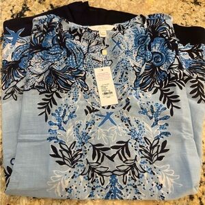 Lilly Pulitzer Blue Graphic Short Sleeve Swim Coverup